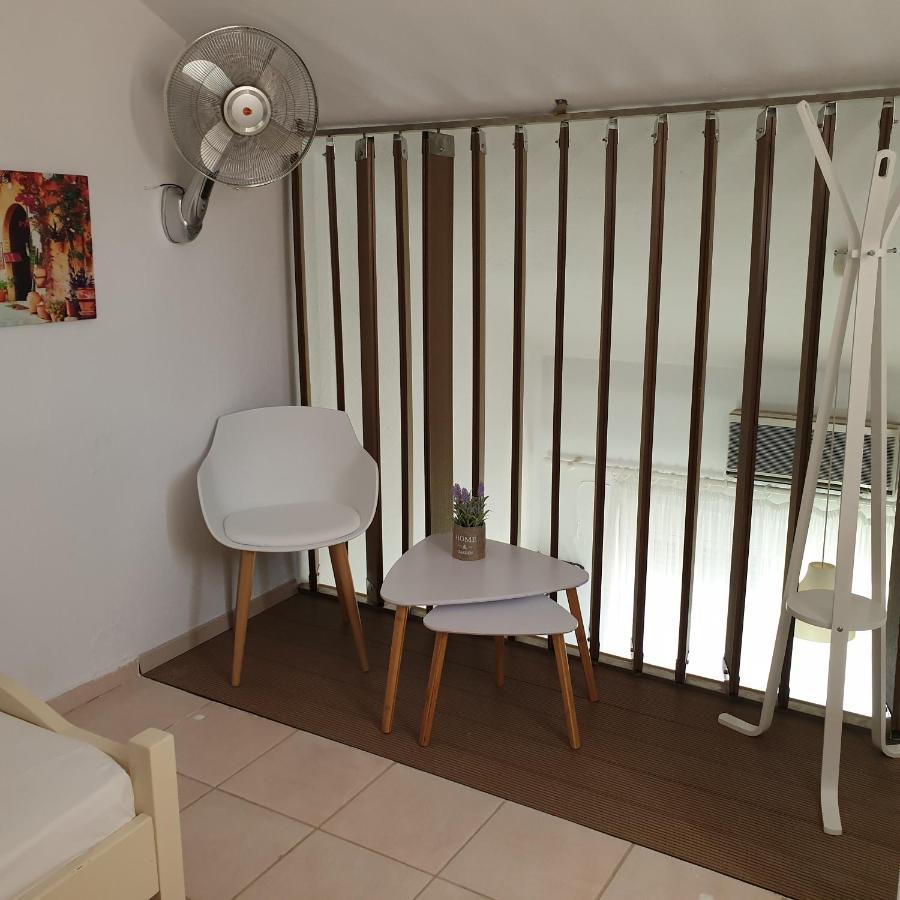 Ferienwohnung Amparoudes Kriopigi Exterior foto
