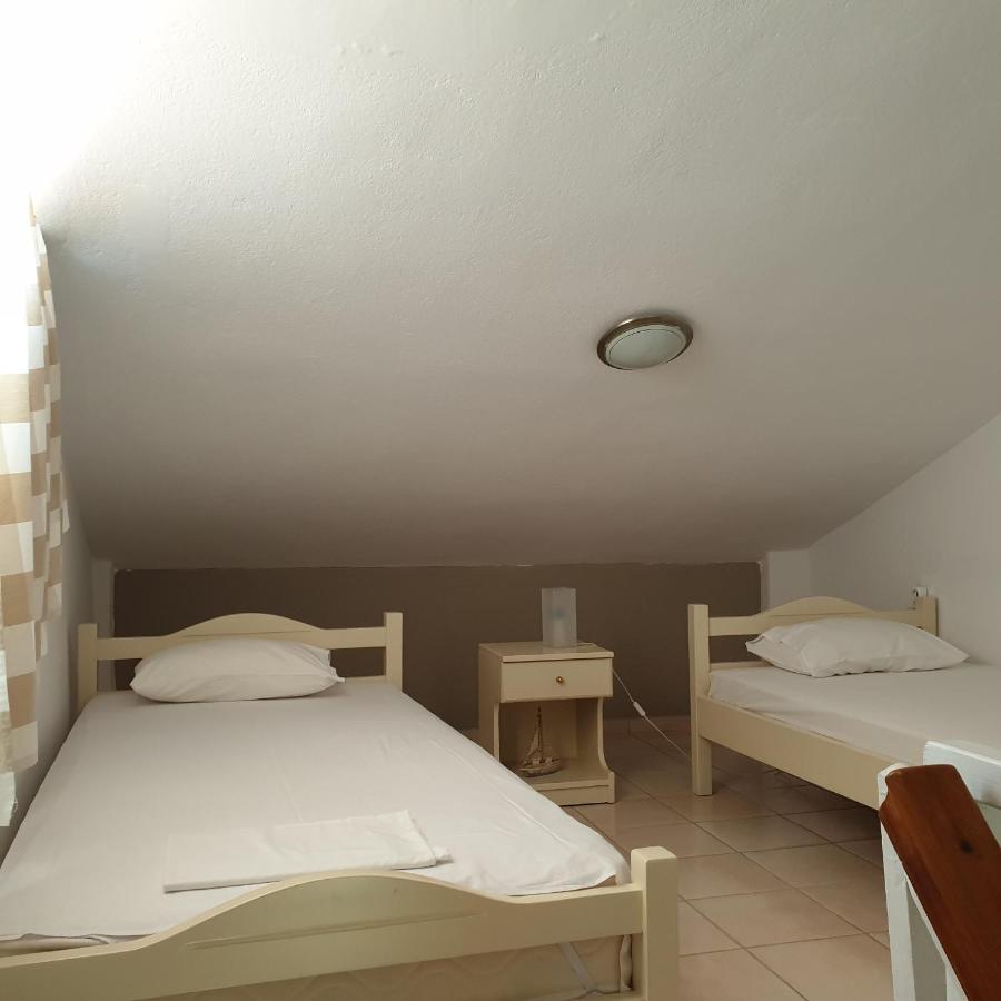 Ferienwohnung Amparoudes Kriopigi Exterior foto