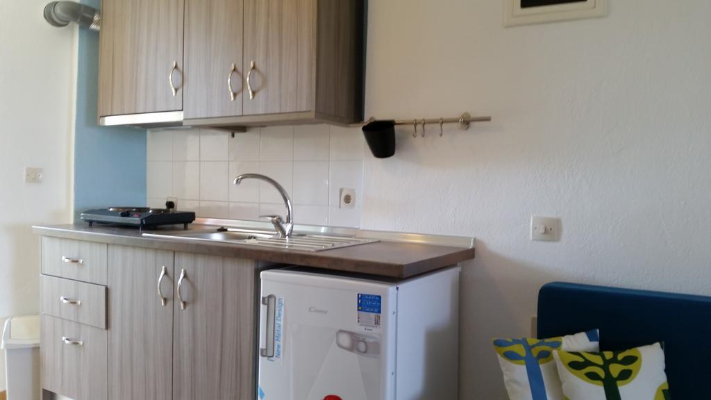 Ferienwohnung Amparoudes Kriopigi Zimmer foto