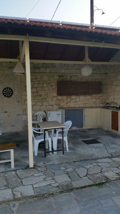 Ferienwohnung Amparoudes Kriopigi Exterior foto